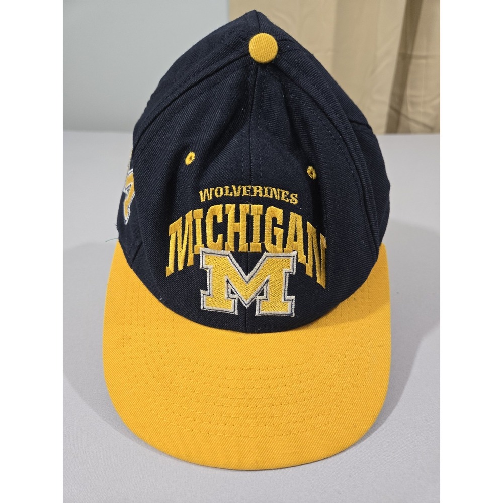 Michigan Wolverines 1990s Vintage Snapback Hat